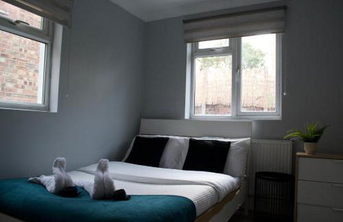 Stylish 2-Bed Garden Flat, 5 Mins to Brixton - Photo 25