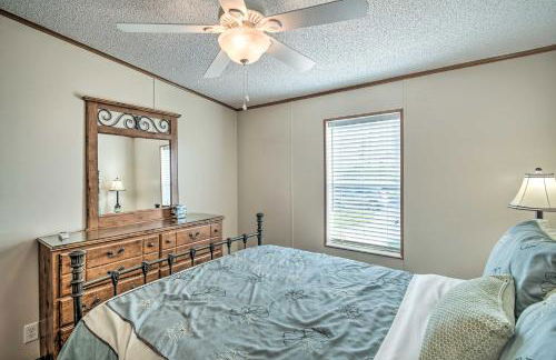 Sunny Waterfront Welaka Home with Private Dock! - Foto 22