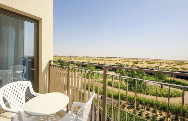 Spacious 3BHK Townhouse-Emaar South Golf - Photo 5