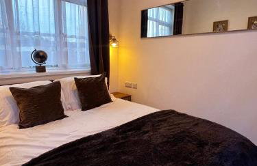 Cozy Luxurious Flat near LHR - Foto 8