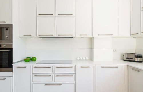 Pure White - by MyHomeInComo - Photo 26