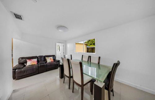 Casa Neisy Florida 10 minutes from Hollywood Beach and Hard Rock Hotel & Casino Hollywood - Foto 6