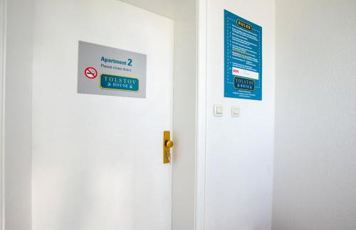 Tolstov Apartments - 1 , 3 and 4 Room Apartments - 20 min Messe DUS & Airport DUS - Foto 59