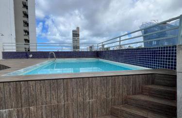 Apto com piscina e garagem para até 04 hóspedes perto SSA Shopping - Foto 30