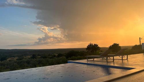 Villa Matea - heated pool, peace, view - Foto 5