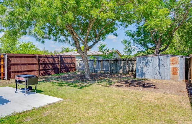 Modern 3 2 two Kings hot tub Fire pit 16min to Wine Trail Nearby Pickleball Courts Pools - Foto 60