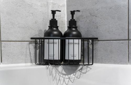 Spacious 3 Bedroom Contractor Stay House in Birmingham B23 near M6 & Fort Dunlop with Free Parking and WiFi - Foto 49