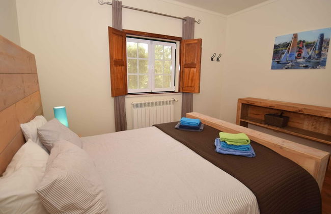 Family Retreat With Pool; Caldas da Rainha - Photo 3