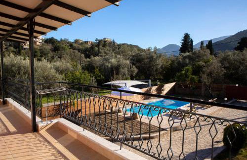 Red Villa - Photo 62