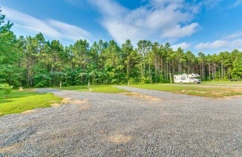 Higden Studio with Private Deck Less Than 1 Mi to Lake! - Foto 34