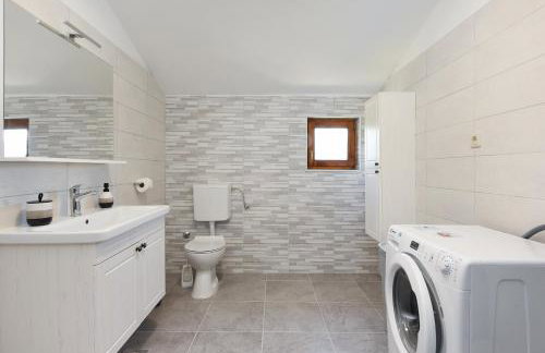 Apartman Magas with private pool - Photo 22