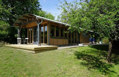 Carpenters Cabin Idyllic cabin in the countryside near Lostwithiel - Photo 1