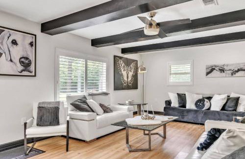 Stylish Family Fun! Pool, Hot Tub, Volley Ball, Arcade & Boat Parking - Foto 1