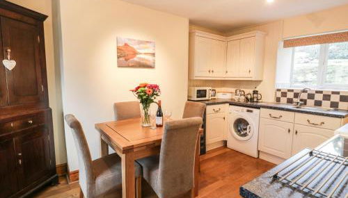 Llwyn Celyn - Foto 4