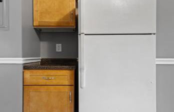 Spacious apartments near Ashmont - Photo 27