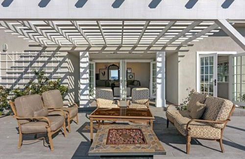 Ocean Views, Across The Street From Beach, Private Patio - Photo 14