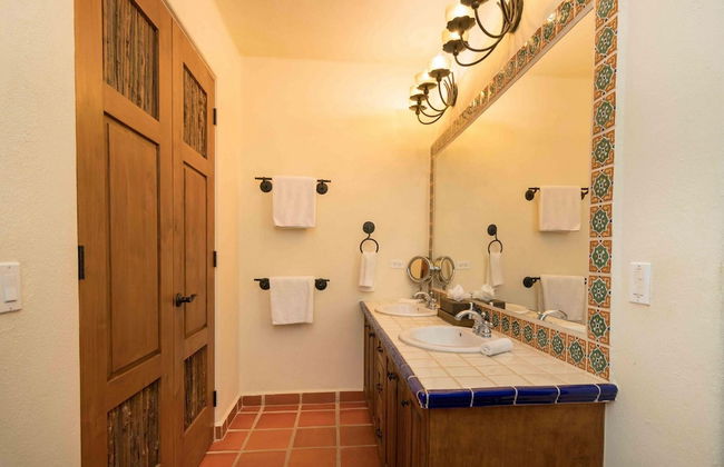 Casa De La Alegria 3BR by Casago - Photo 14