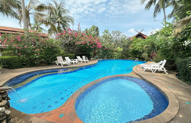 Beachside 3-bedroom Townhouse w Private Pool at 70 Meters From Beach - Foto 27