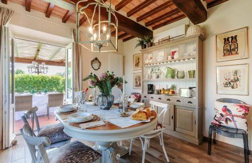 VILLA PEMOLA a Luxury Farmhouse with Garden and bikes in Lucca Town - Foto 9