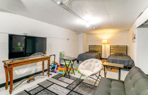 8 Mi to Detroit Zoo Family Home with Game Room - Foto 2