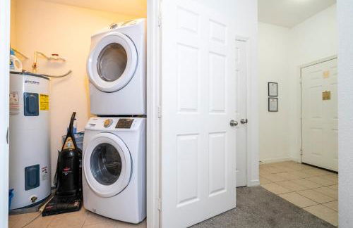 Amazing 2bed Condo in Kissimmee near Disney - Mickey Sorcerer - Foto 54