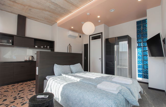 Resume Apartments - Photo 74