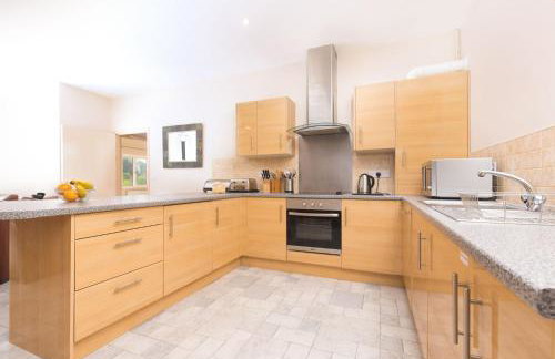 Lake view Cottage at Lower Aylescott - Foto 3