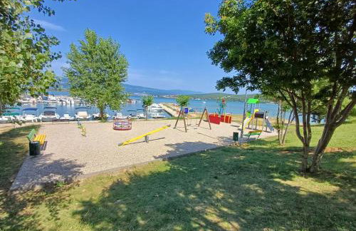 16 Čižići - Photo 27