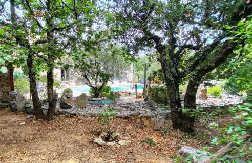 Beautiful Home In Mejannes-Le-Clap - Photo 12