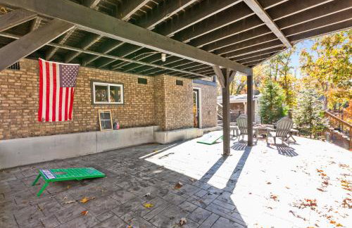 Hartwell Haus with Dock & Playground home - Foto 46