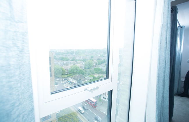High view 2 Bedroom apt - Woolwich - Photo 8