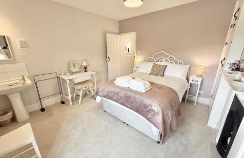 Yew Tree Cottage - Photo 30