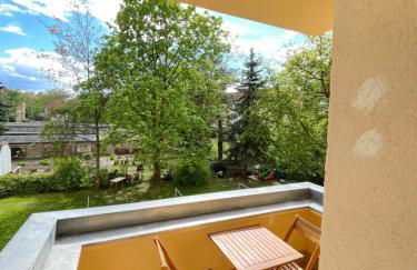 Stötteritz Holiday Apartment - 3 Rooms - 6 People - 5 beds - Balcony - Great public transport 11 minutes to the city - Foto 15