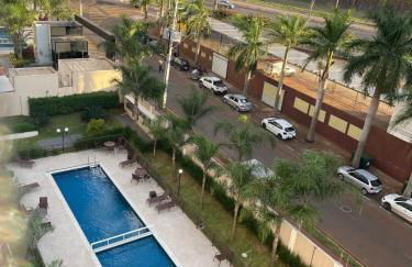 Quarto com cama de casal bem aconchegante - Foto 1