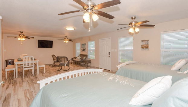 St. Charles Bay Cottage #10 -captain Jack's - Foto 3, Habitación