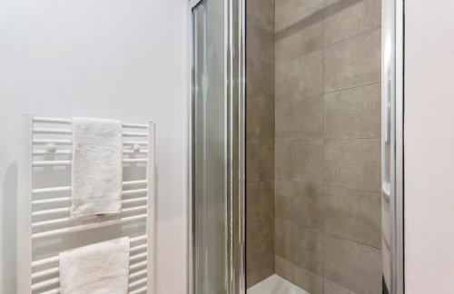 Exceptional Apartment - Terrace 2P Oullins - Foto 14