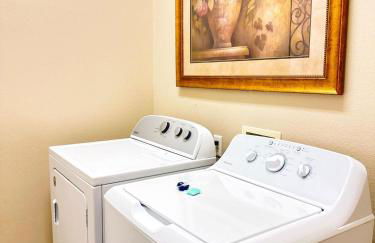 RR7510 – 6BR Villa w/ Game - Foto 31