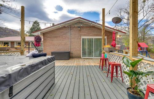 Family-Friendly Riverhouse Fishing and Hot Tub - Foto 33