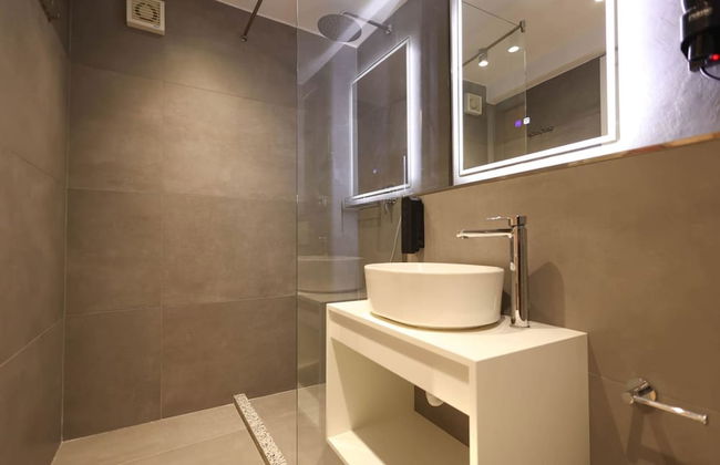 Grandstay Studios 102 - Photo 15