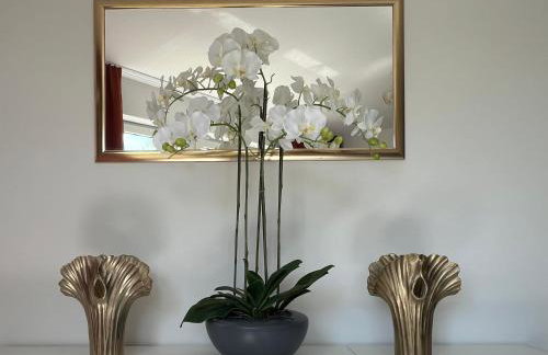 Design-Terrasse-7 Personen-Netflix-Garage-Seenah - Foto 4