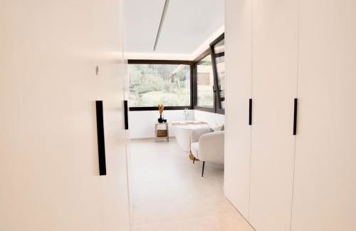 Stunning Design Villa with large private Pool 30sqm - Foto 76