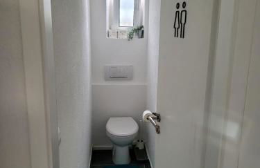 Fischer Apartment 1 - moderne Monteurs- & Ferienwohnung mit 2 Schlafzimmern - neu renoviert mit großer privater Terrasse - Foto 5