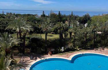 Coronado Apartment - Photo 8