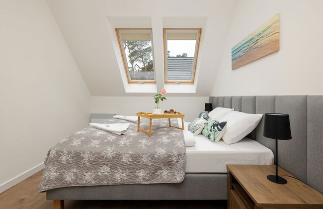 Zielona 11 Apartments by Renters - Photo 17