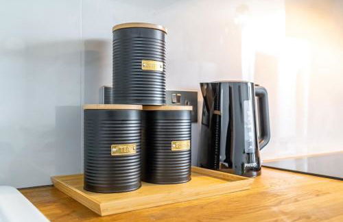 Ground Floor Flat I Sleeps 8 I With Parking - Photo 29