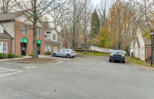 Elevator In-Unit 3-Story Condo Only 14 Mi to DC! - Foto 44