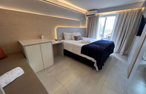 Beira-Mar Sofisticado com Vista Mar e Piscina - Foto 60