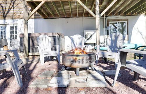 Secluded Retreat near Ski Resorts, Hot Tub, BBQ - Foto 26