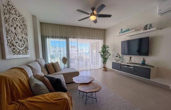 Incredibly Beautiful Condo Just Steps to the Beach - Foto 26