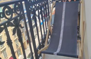 Pretty and quiet top floor 2 bedroom flat in the port area of Nice - Photo 22